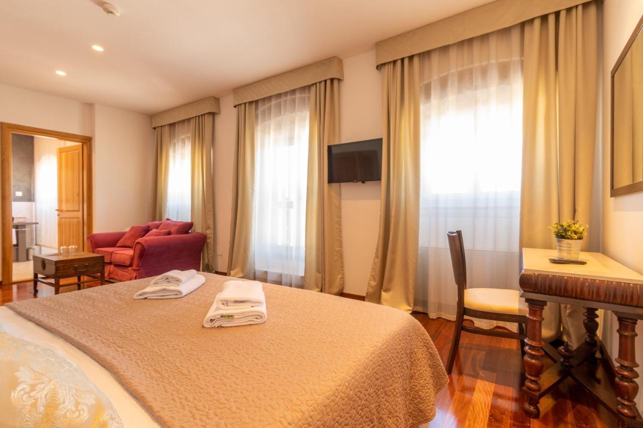 Heritage Apolon Bed & Breakfast